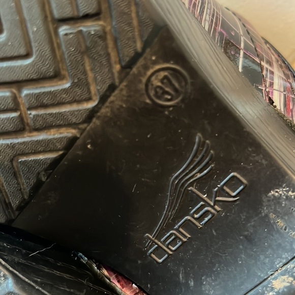 DANSKO leather clog shiny purple crosshatch Size 37 US 6.5 nursing comfort - Picture 9 of 14